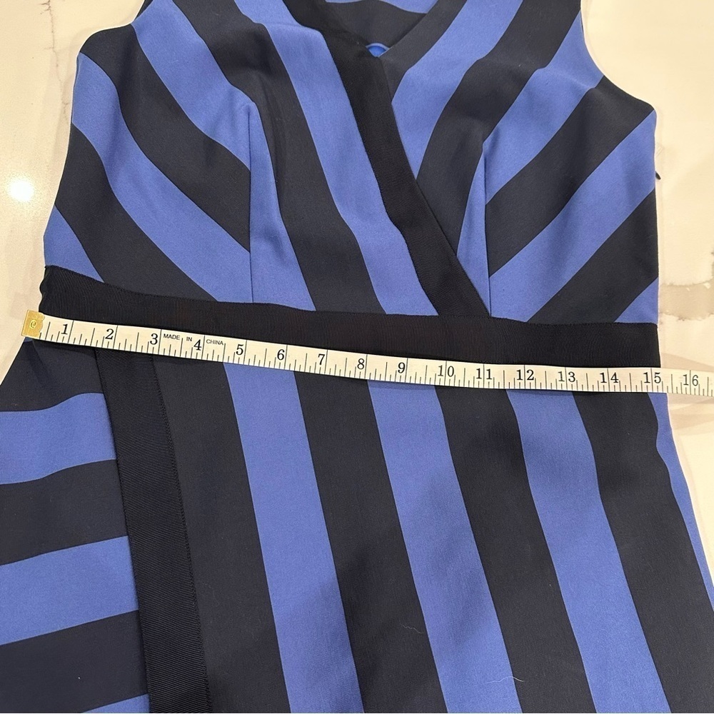 G.I.L.I. Women Milano Ponte Blue Stripe Bodycon Dress Size 8 Sleeveless Cocktail - Picture 14 of 15